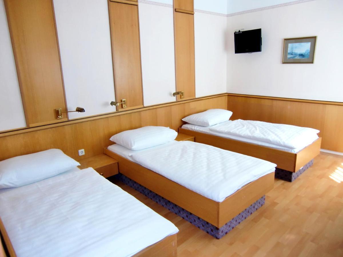 Wohnen Beim Baecker Weinberger Bed & Breakfast Ybbs an der Donau Bagian luar foto